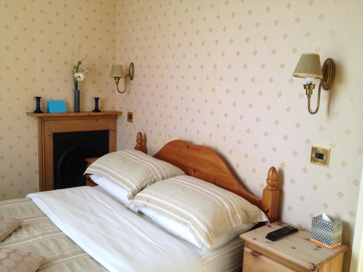 Home From Home Bed And Breakfast CBG Rum bild